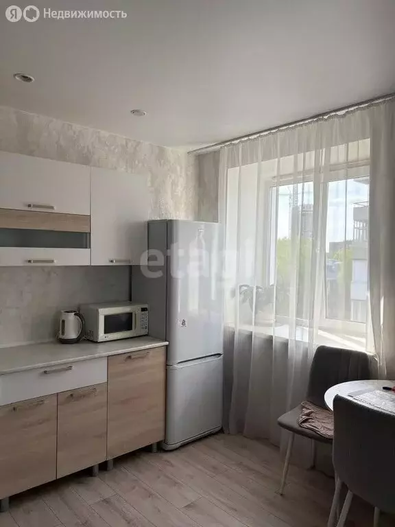 2-комнатная квартира: Томск, улица Елизаровых, 31 (45 м) - Фото 1