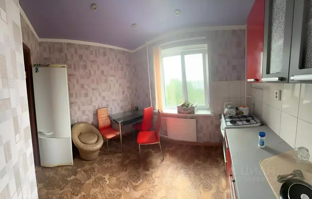 1-к кв. Курганская область, Курган Заозерный жилрайон, 2-й мкр, 25 ... - Фото 1