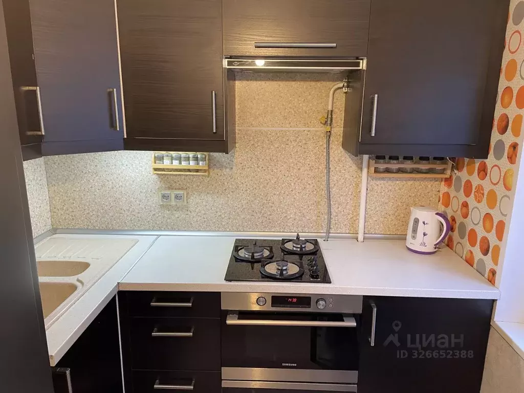 3-к кв. Москва Чертановская ул., 66К3 (60.0 м) - Фото 1