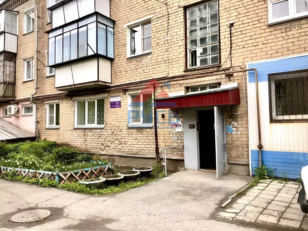 2-к кв. Челябинская область, Коркино ул. Маслова, 23А (41.9 м) - Фото 0
