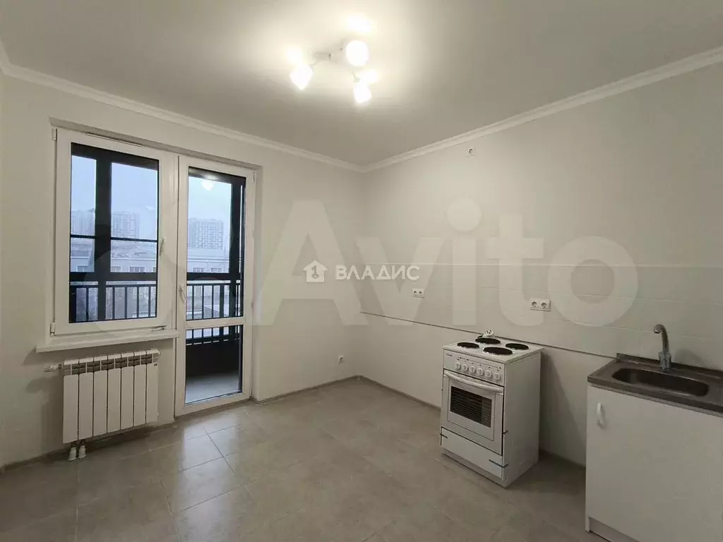 3-к. квартира, 72 м, 2/12 эт. - Фото 1