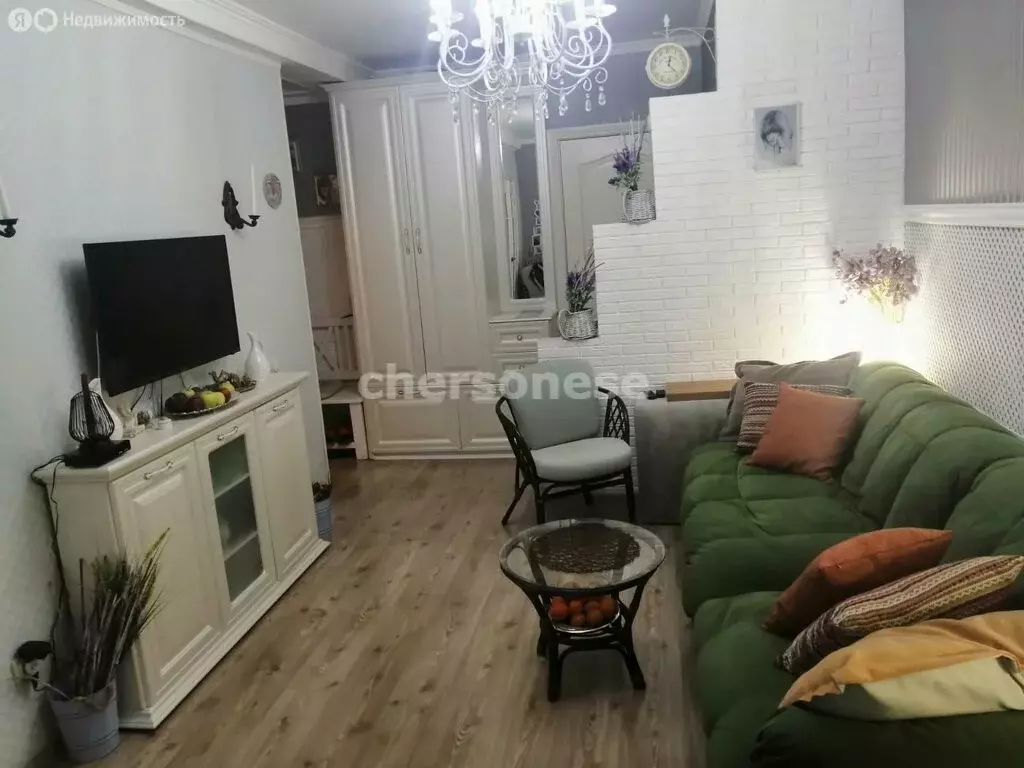 2-комнатная квартира: Севастополь, улица Дмитрия Ульянова, 20 (60 м) - Фото 2