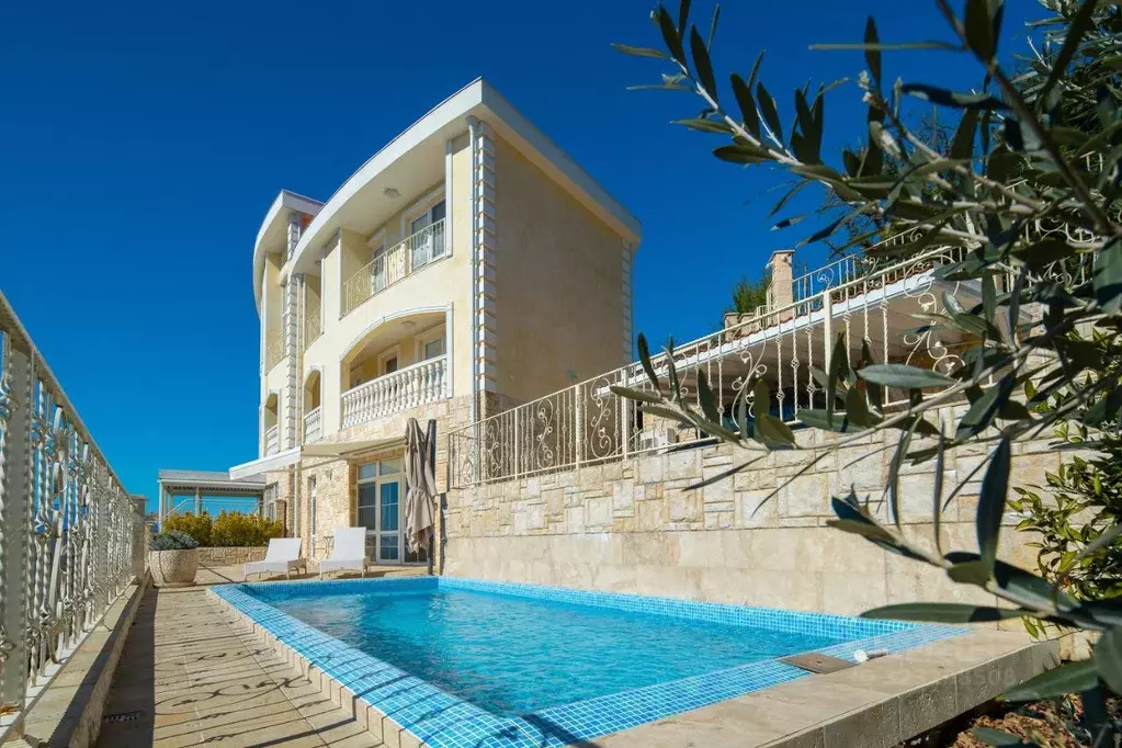 Дом в Краснодарский край, Сочи Благодатная ул. (200 м) - Фото 2