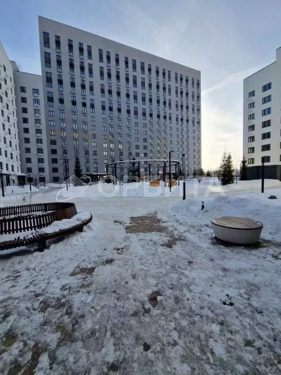 1-к кв. Тюменская область, Тюмень ул. Республики, 204к11 (41.2 м) - Фото 0