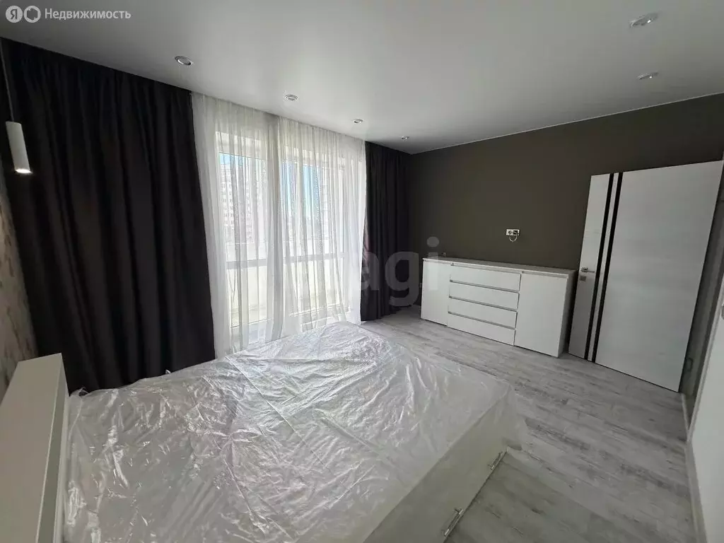 2-комнатная квартира: Калининград, улица Виктора Денисова, 16к1 (63.8 ... - Фото 2