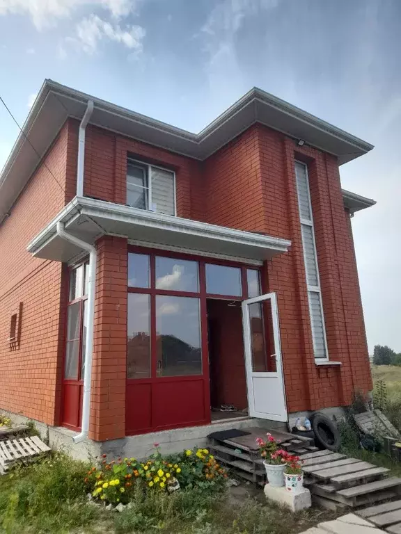 Дом в Курская область, Курский район, Новопоселеновский сельсовет, д. ... - Фото 1