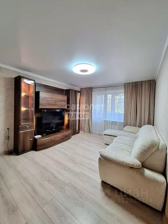 3-к кв. Липецкая область, Липецк ул. Катукова, 35 (63.4 м) - Фото 0