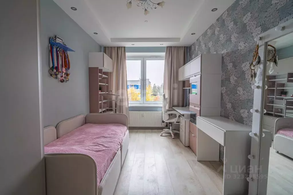 2-к кв. Ленинградская область, Мурино Всеволожский район, пл. ... - Фото 1