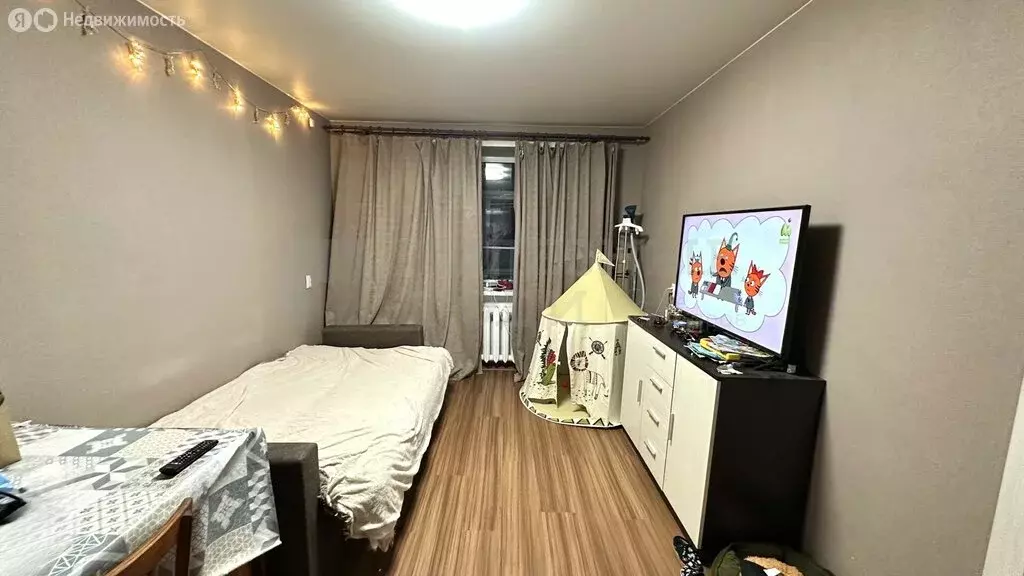 3-комнатная квартира: Боровичи, Московская улица, 32 (50.1 м) - Фото 1