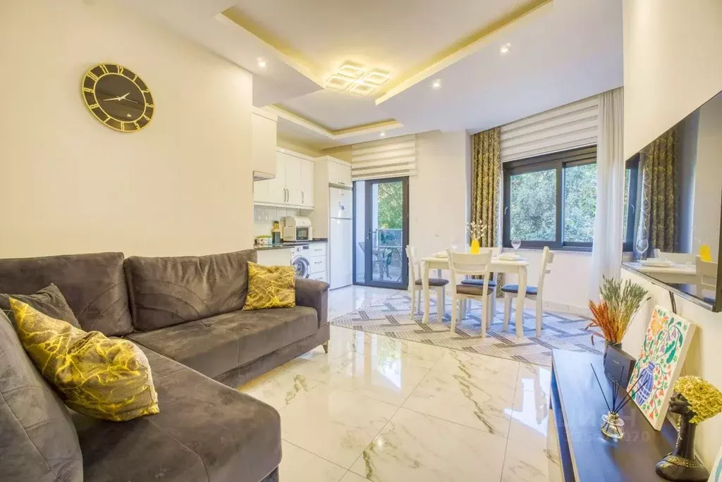 2-к кв. Краснодарский край, Сочи ул. Черноморская, 6 (52.0 м) - Фото 0