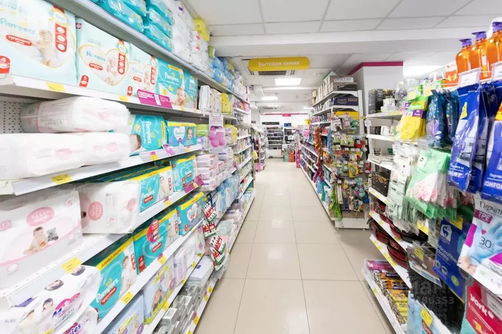 Торговая площадь в Татарстан, Альметьевск ул. Радищева, 17 (161 м) - Фото 1