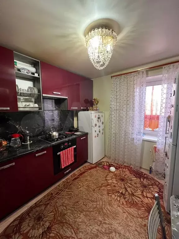 3-к. квартира, 60 м, 2/10 эт. - Фото 0