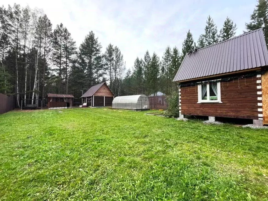 Дом в Свердловская область, Сысертский муниципальный округ, Строитель ... - Фото 1