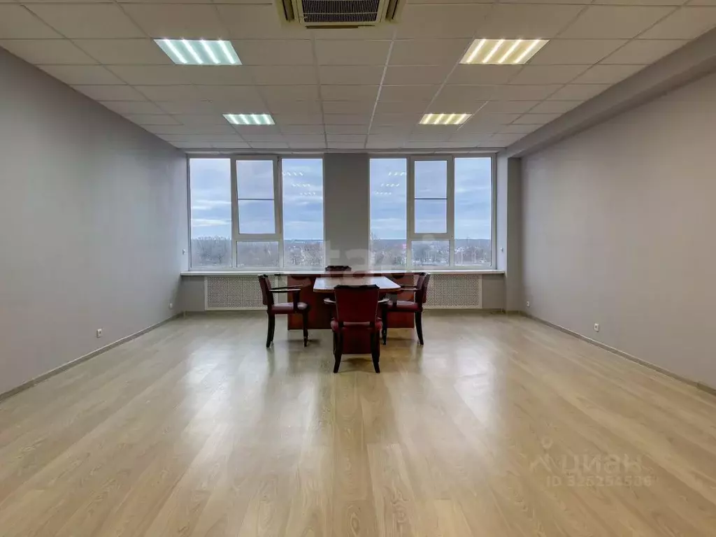 Офис в Псковская область, Псков Октябрьский просп., 56 (65 м) - Фото 2