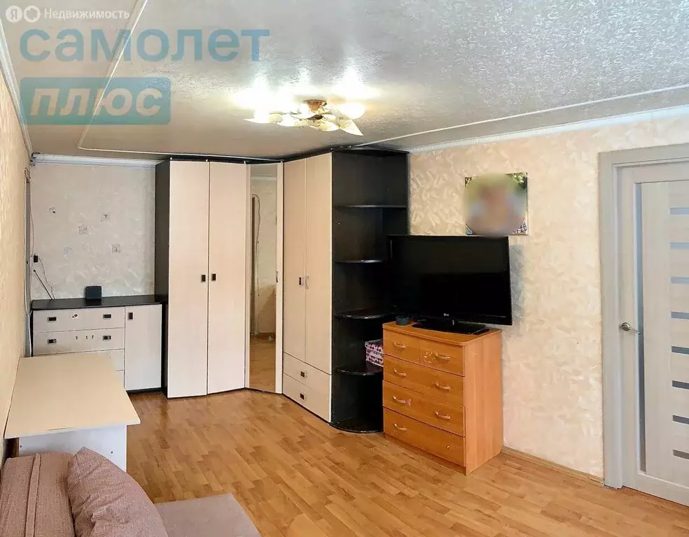 3-комнатная квартира: Екатеринбург, Белоярская улица, 16 (54.5 м) - Фото 0
