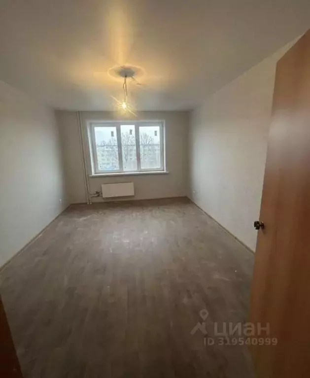 3-к кв. Саратовская область, Энгельс ул. Колотилова, 80Б (73.0 м) - Фото 0