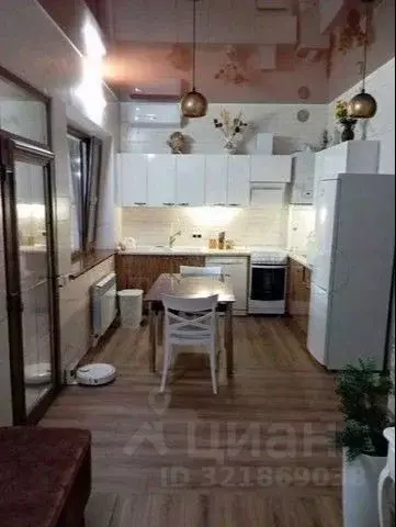 Дом в Крым, Симферополь ул. Кокулы (70 м) - Фото 0