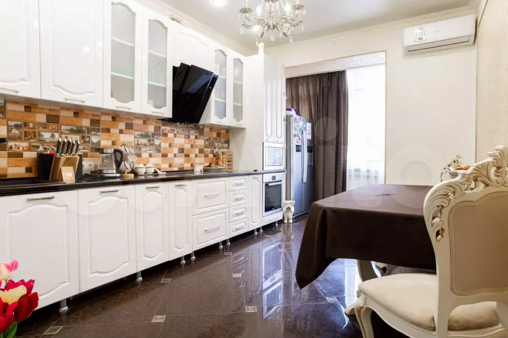 6-к. квартира, 60 м, 4/6 эт. - Фото 0