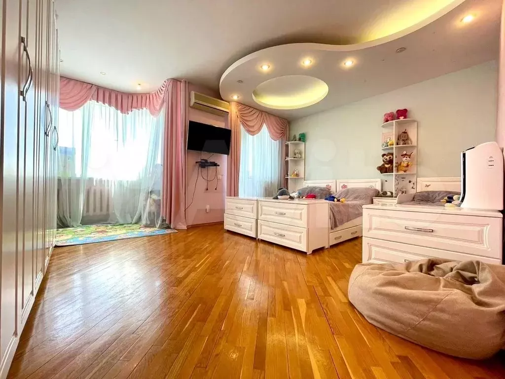 3-к. квартира, 110 м, 10/16 эт. - Фото 0