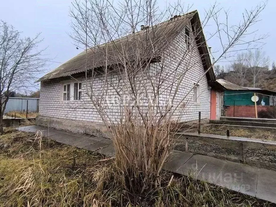 Дом в Белгородская область, Старый Оскол пер. Токарева (51 м) - Фото 1