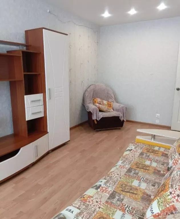 1-к кв. Удмуртия, Ижевск ул. Героя России Ильфата Закирова, 7 (33.0 м) - Фото 2