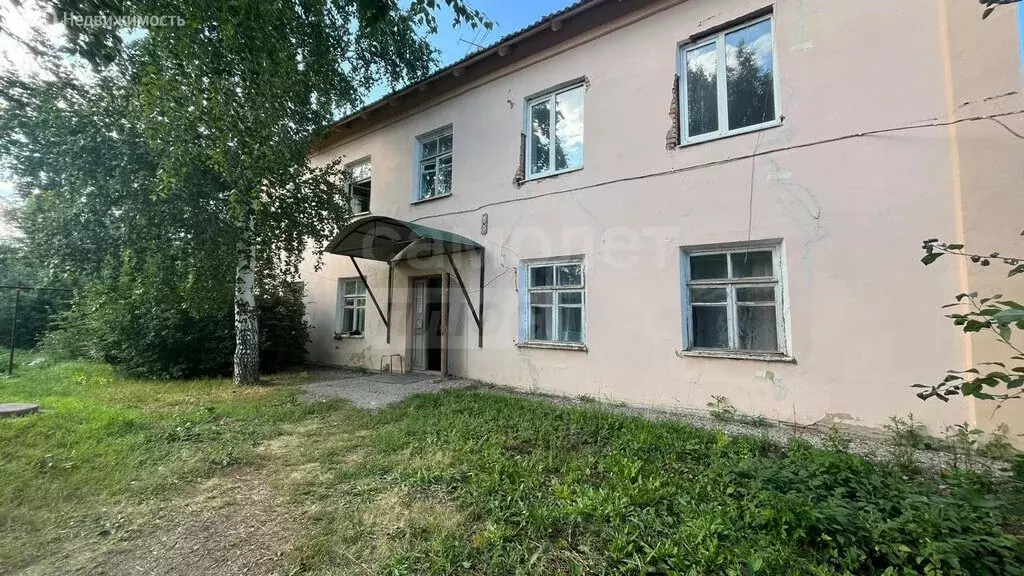 3-комнатная квартира: Саракташ, улица Пушкина, 6 (66.7 м) - Фото 0