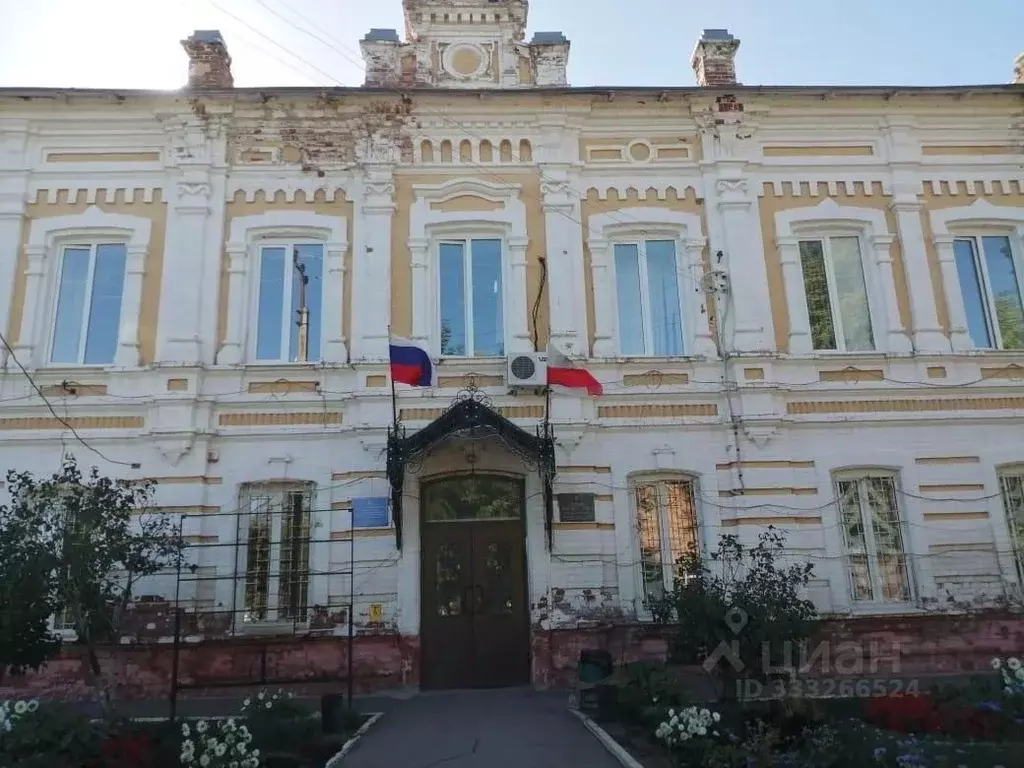Помещение свободного назначения в Саратовская область, с. Александров ... - Фото 1