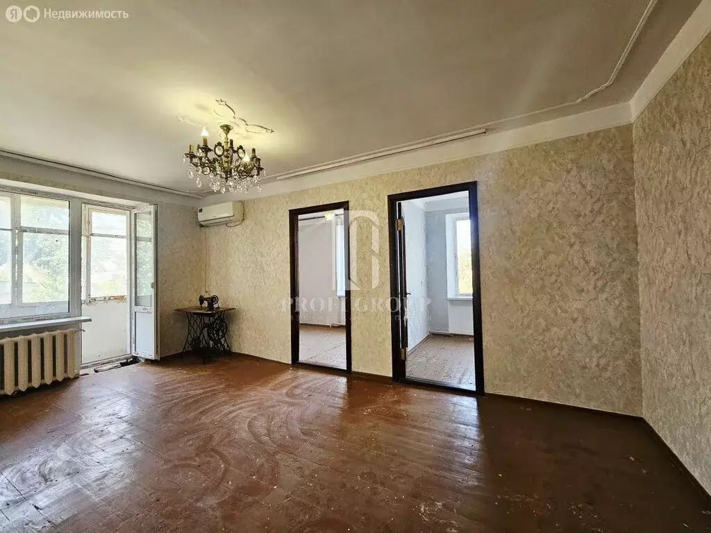 3-комнатная квартира: Каспийск, улица Абдулманапова, 20 (44.8 м) - Фото 1