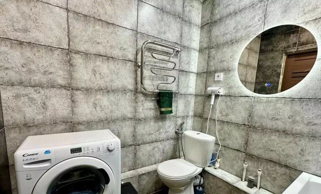 1-к кв. Оренбургская область, Оренбург ул. Фронтовиков, 8/2 (36.6 м) - Фото 1