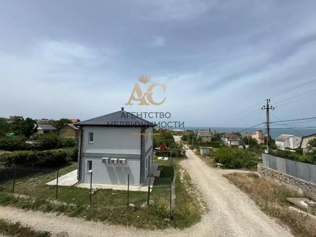 Дом в Крым, Феодосия ул. Вити Коробкова (87 м) - Фото 2