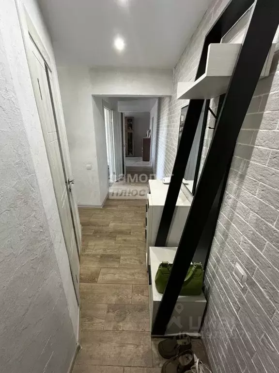 3-к кв. Пензенская область, Пенза ул. Суворова, 144 (54.8 м) - Фото 2