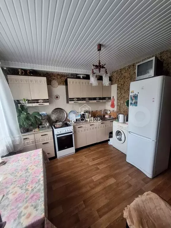 2-к. квартира, 48 м, 3/9 эт. - Фото 0