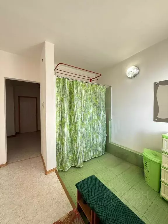 Дом в Кабардино-Балкария, Баксан ул. Лазо, 2 (300 м) - Фото 1