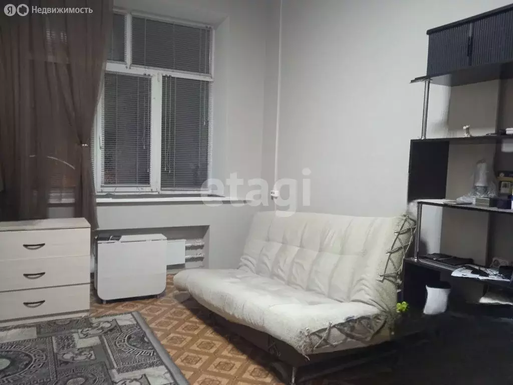 Квартира-студия: Тольятти, Индустриальная улица, 7 (21 м) - Фото 1