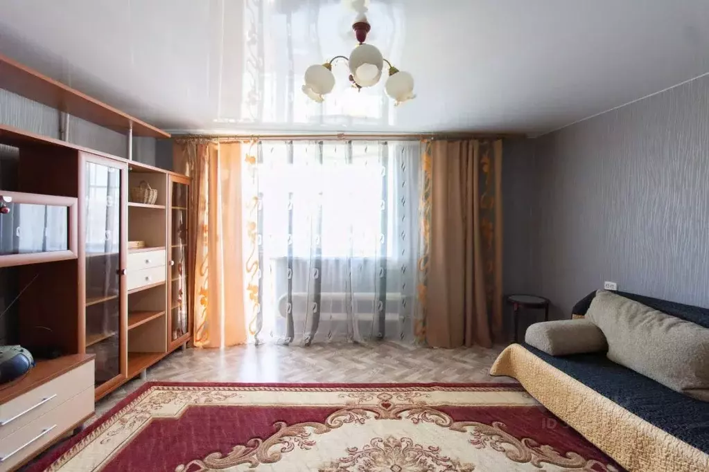 2-к кв. Свердловская область, Нижний Тагил ул. Космонавтов, 45 (56.0 ... - Фото 0