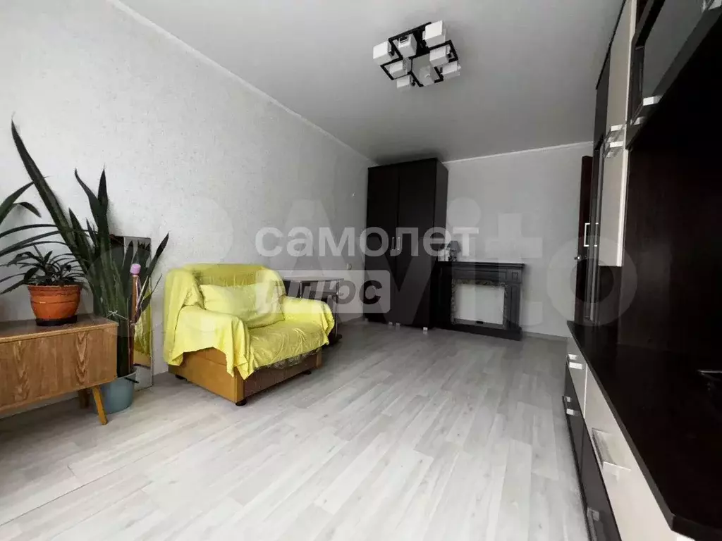 2-к. квартира, 43,3 м, 2/5 эт. - Фото 1