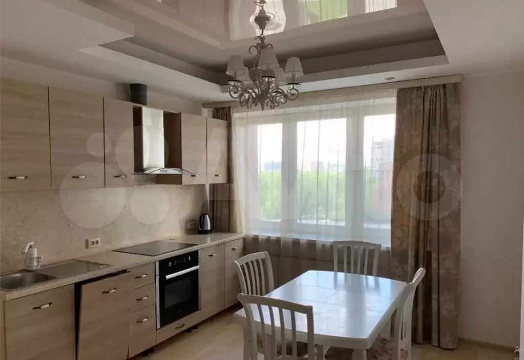 2-к. квартира, 90 м, 6/25 эт. - Фото 0