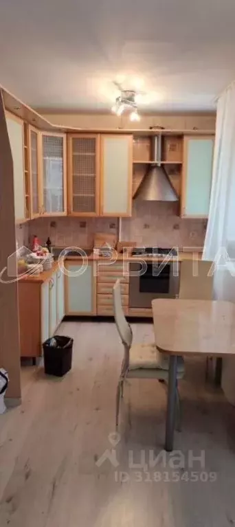2-к кв. Тюменская область, Тюмень ул. Грибоедова, 8 (45.5 м) - Фото 0