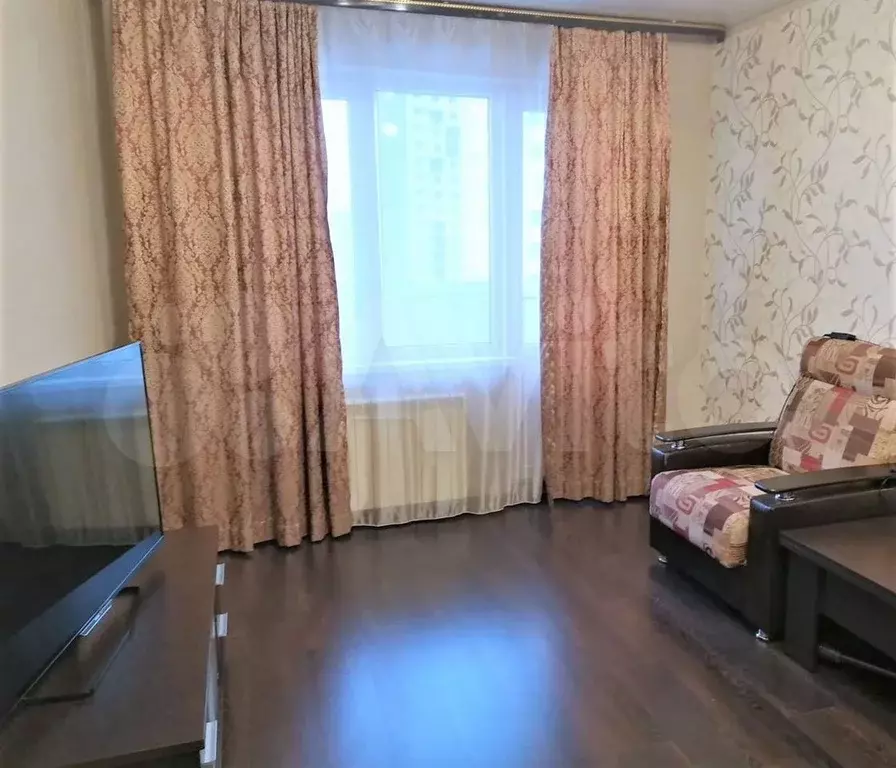 1-к. квартира, 30 м, 8/9 эт. - Фото 0
