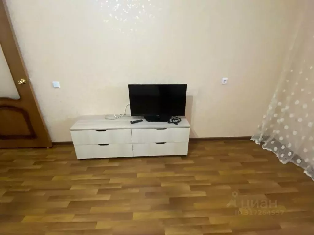 1-к кв. Татарстан, Набережные Челны 63-й комплекс, 3 (38.0 м) - Фото 0