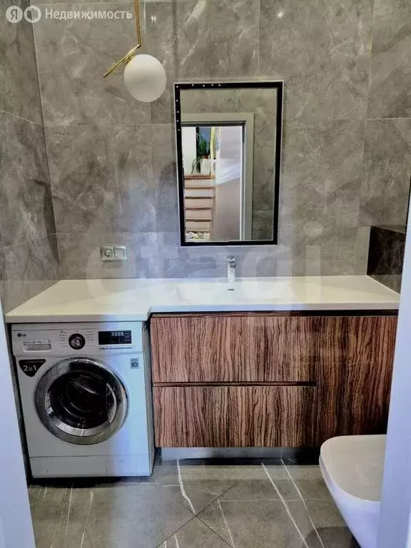 Дом в Ростов-на-Дону, Батуринская улица (300 м) - Фото 2