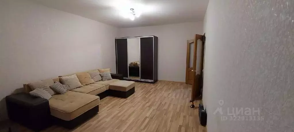 1-к кв. Белгородская область, Старый Оскол Степной мкр, 20 (54.0 м) - Фото 1