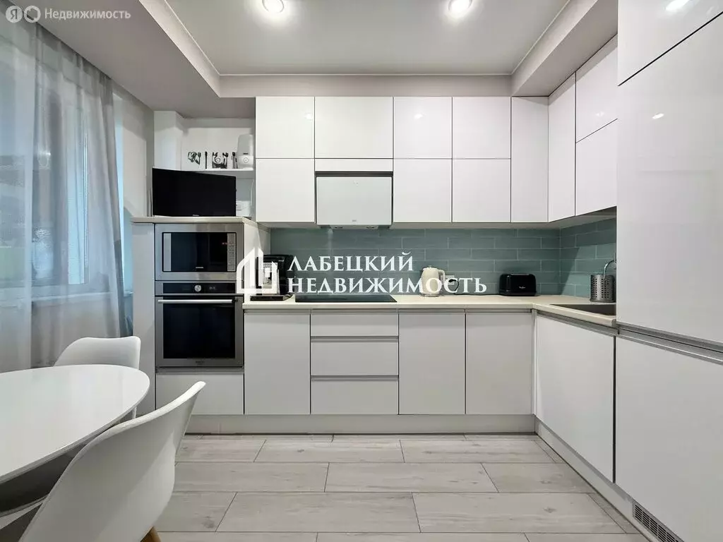 1-комнатная квартира: Мурино, Охтинская аллея, 14 (37.6 м) - Фото 1