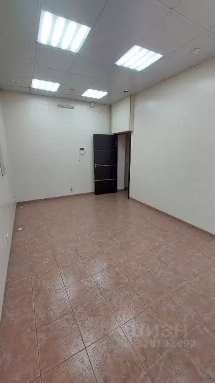 Помещение свободного назначения в Москва ул. Грина, 1к8 (18 м) - Фото 1