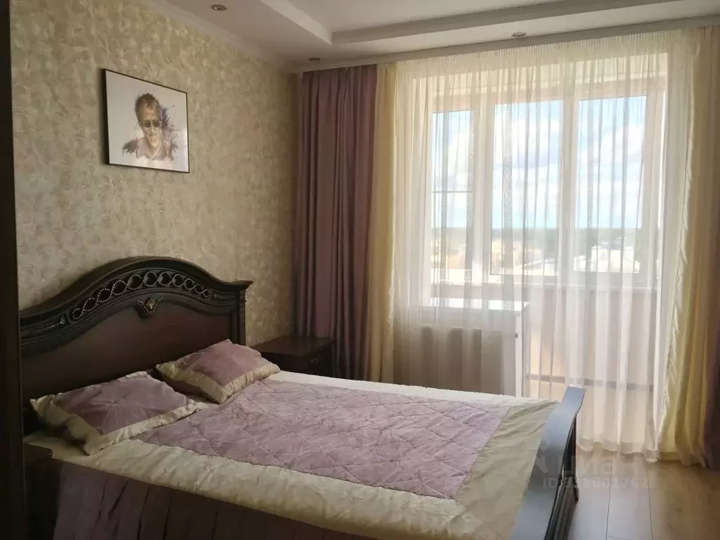 2-к кв. Московская область, Химки Ленинский просп., 16 (64.0 м) - Фото 0