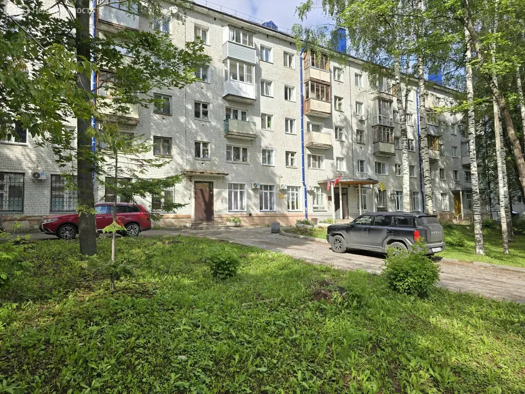 1-комнатная квартира: Киров, Ленинский район, улица Азина, 59 (30 м) - Фото 0