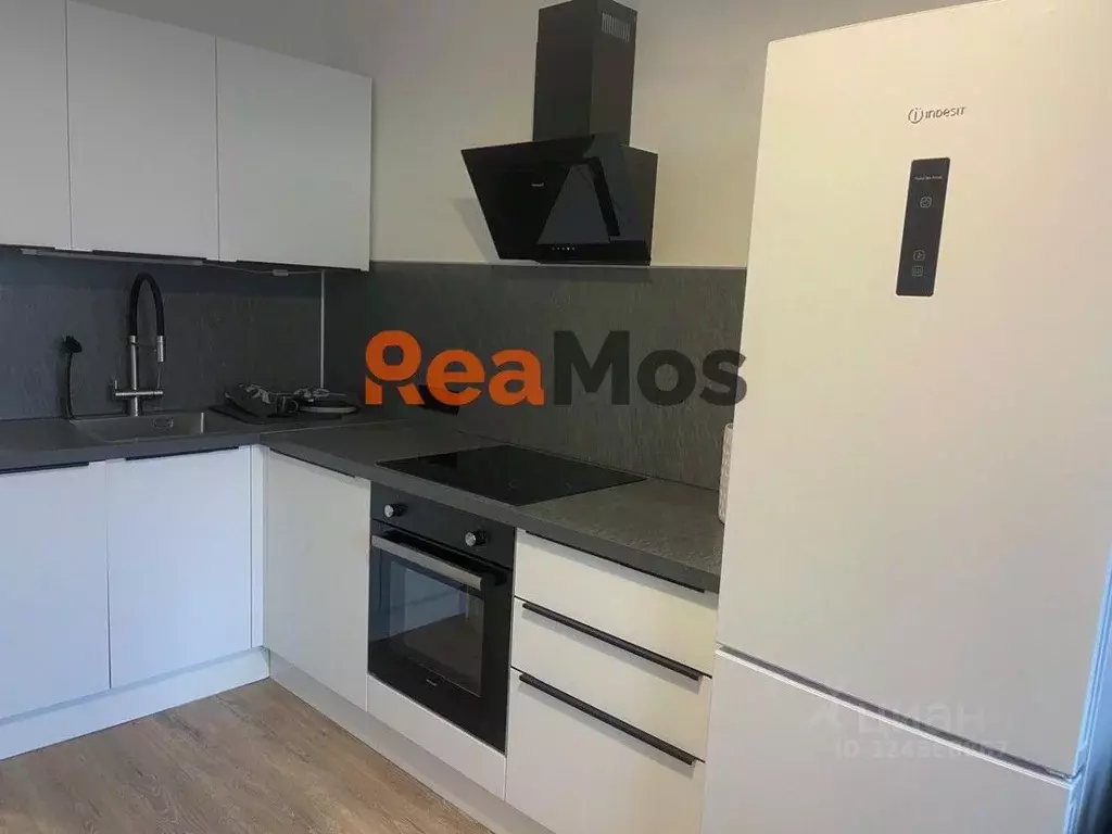 1-к кв. Москва Десеновское поселение, ул. 3-я Нововатутинская, 15к1 ... - Фото 1