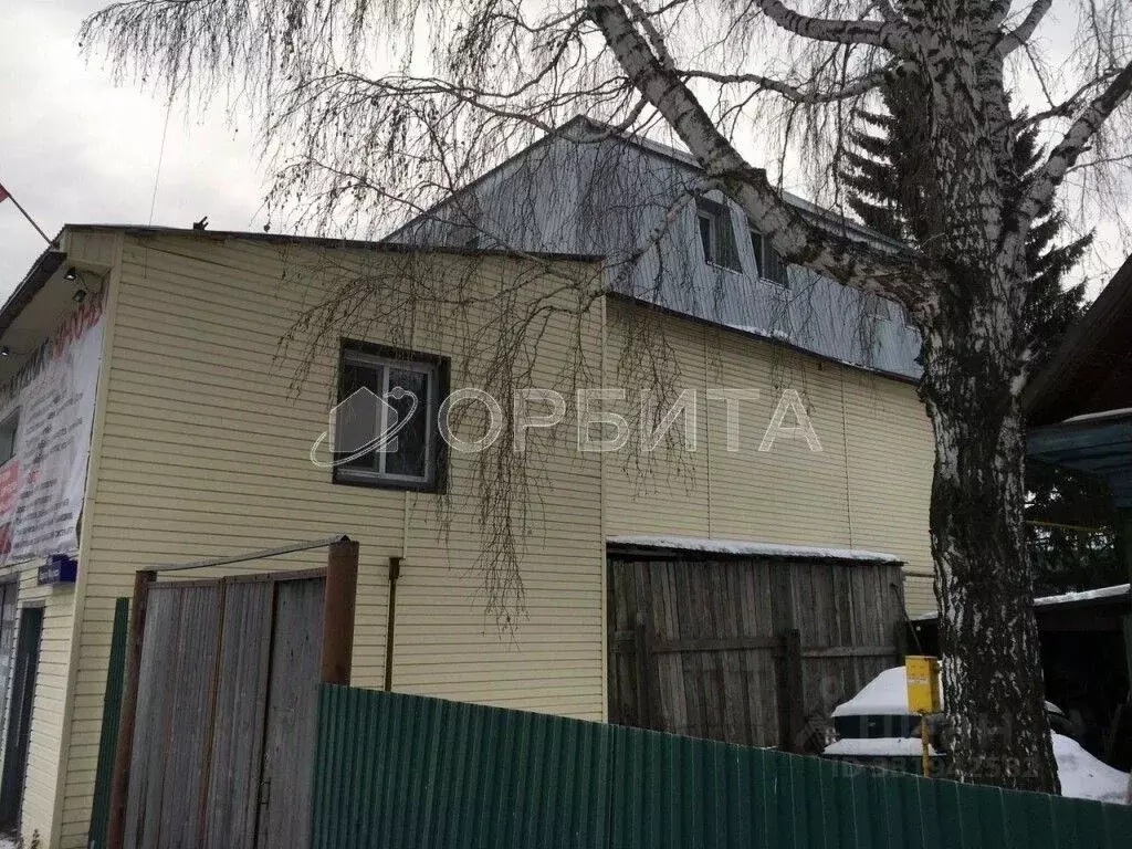 Дом в Тюменская область, Тюмень ул. Карла Маркса, 105 (390 м) - Фото 2