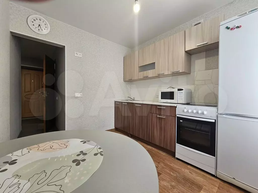 1-к. квартира, 37 м, 2/5 эт. - Фото 1