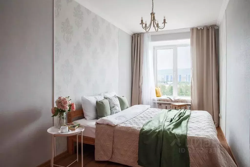 2-к кв. Красноярский край, Красноярск ул. Ломоносова, 1 (60.0 м) - Фото 1